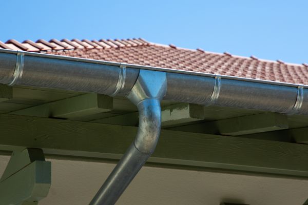 Eavestrough Repair in Richmond